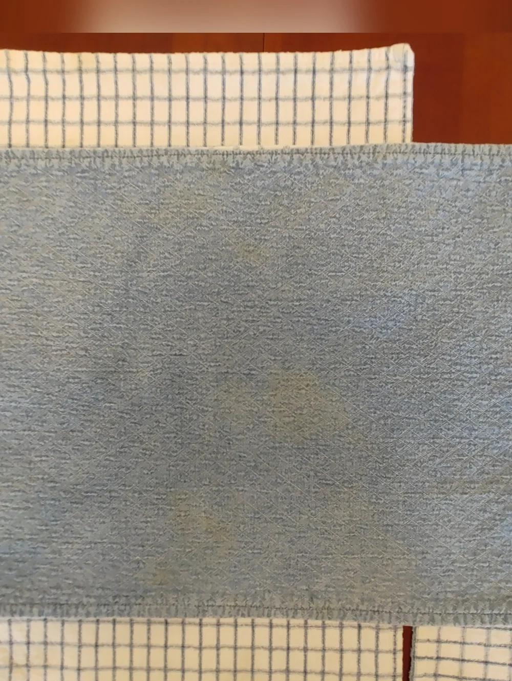 VTG White and Blue Grid Cotton Placemats - Set of 4 - 21x13
